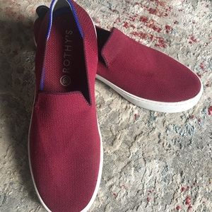 Rothy’s Sneaker size 11 Maroon